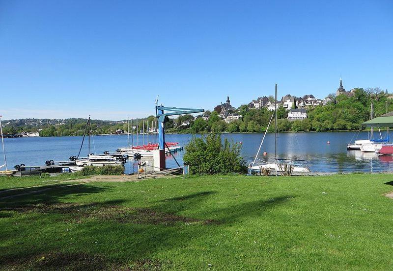 Moderne Wohlfuehloase Zentral In Seenaehe - Pillow Menu, 2 Stk 55" Smart Tvs, Netflix, Disneyplus Uvm Wetter  Bagian luar foto
