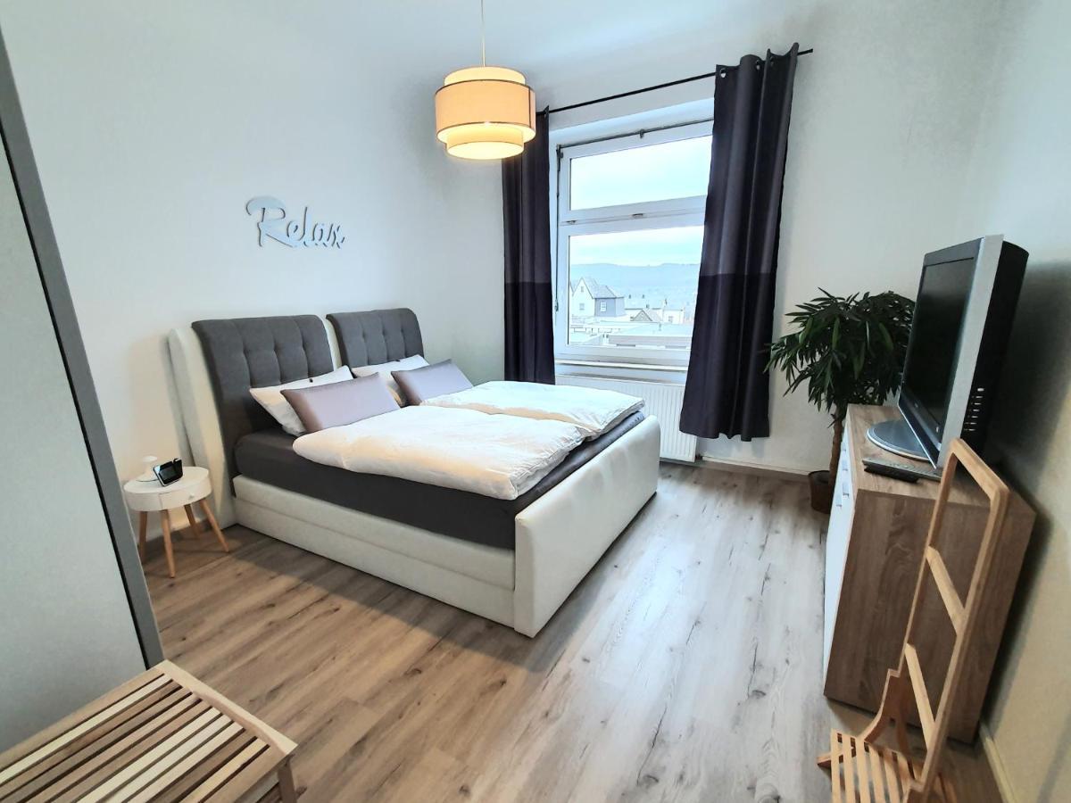 Moderne Wohlfuehloase Zentral In Seenaehe - Pillow Menu, 2 Stk 55" Smart Tvs, Netflix, Disneyplus Uvm Wetter  Bagian luar foto